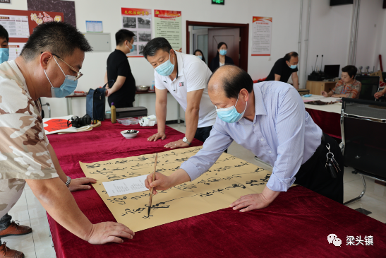 村文化廣場(chǎng)建設(shè)簡(jiǎn)介_村文化廣場(chǎng)文化墻_村文化廣場(chǎng)設(shè)計(jì)