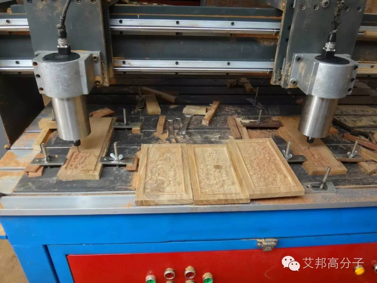 機(jī)械雕刻機(jī)_木工雕刻機(jī)械過(guò)程_石頭雕刻機(jī)械